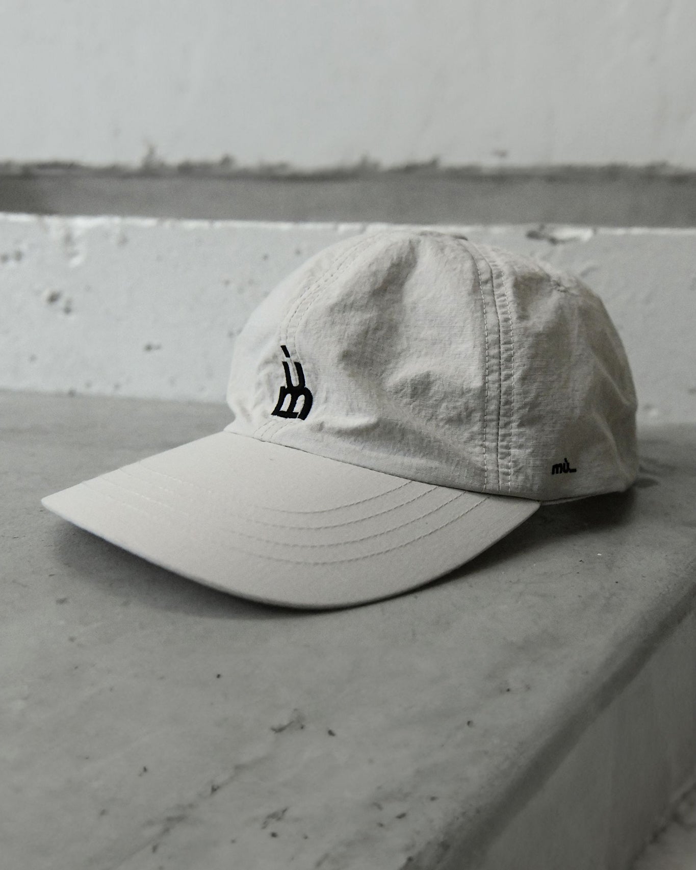 LOGO CAP / OFF WHITE