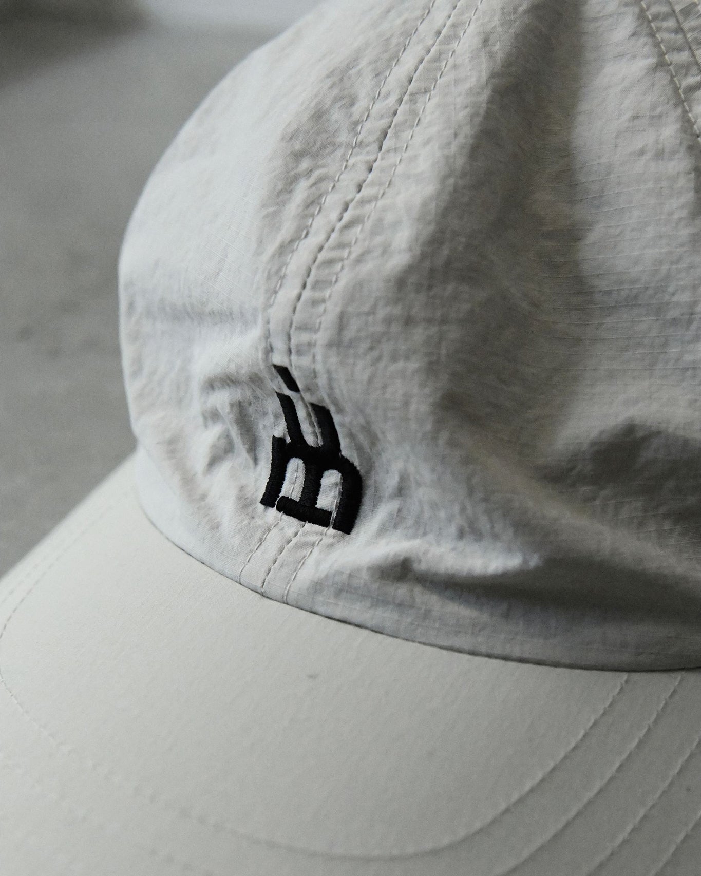 LOGO CAP / OFF WHITE