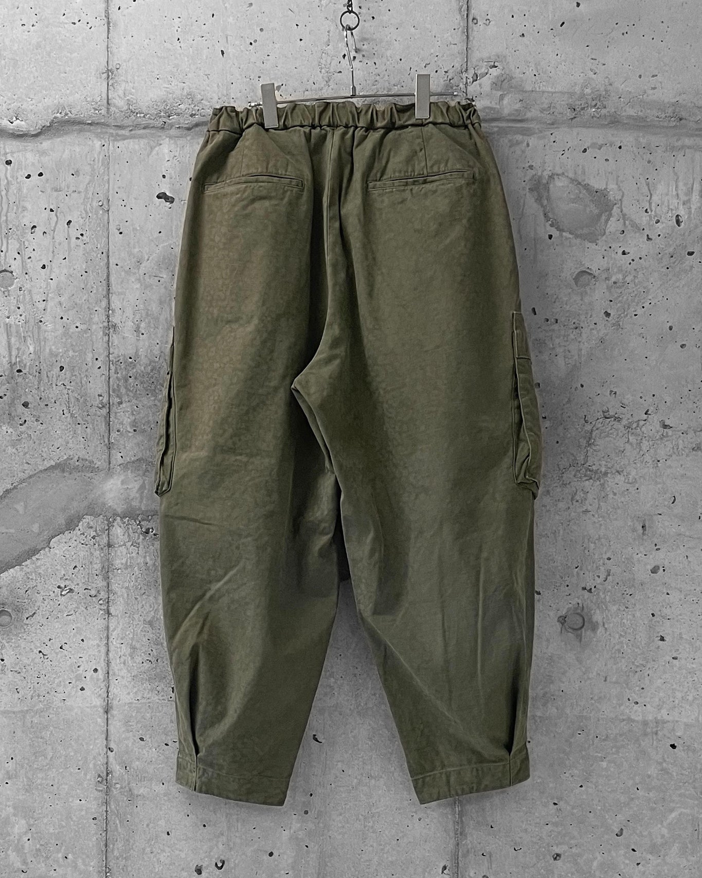 PLEATED CARGO TROUSERS / mù_lab.#005