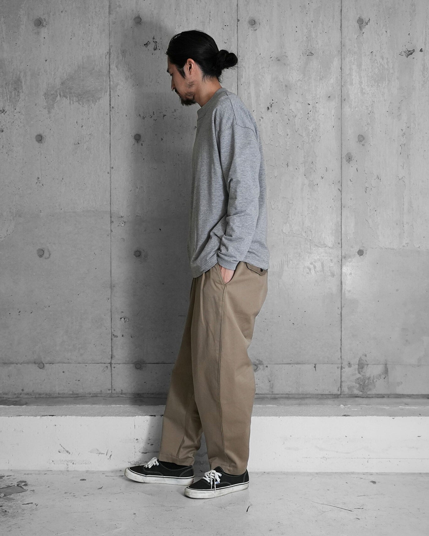 CURVED LINE TROUSERS