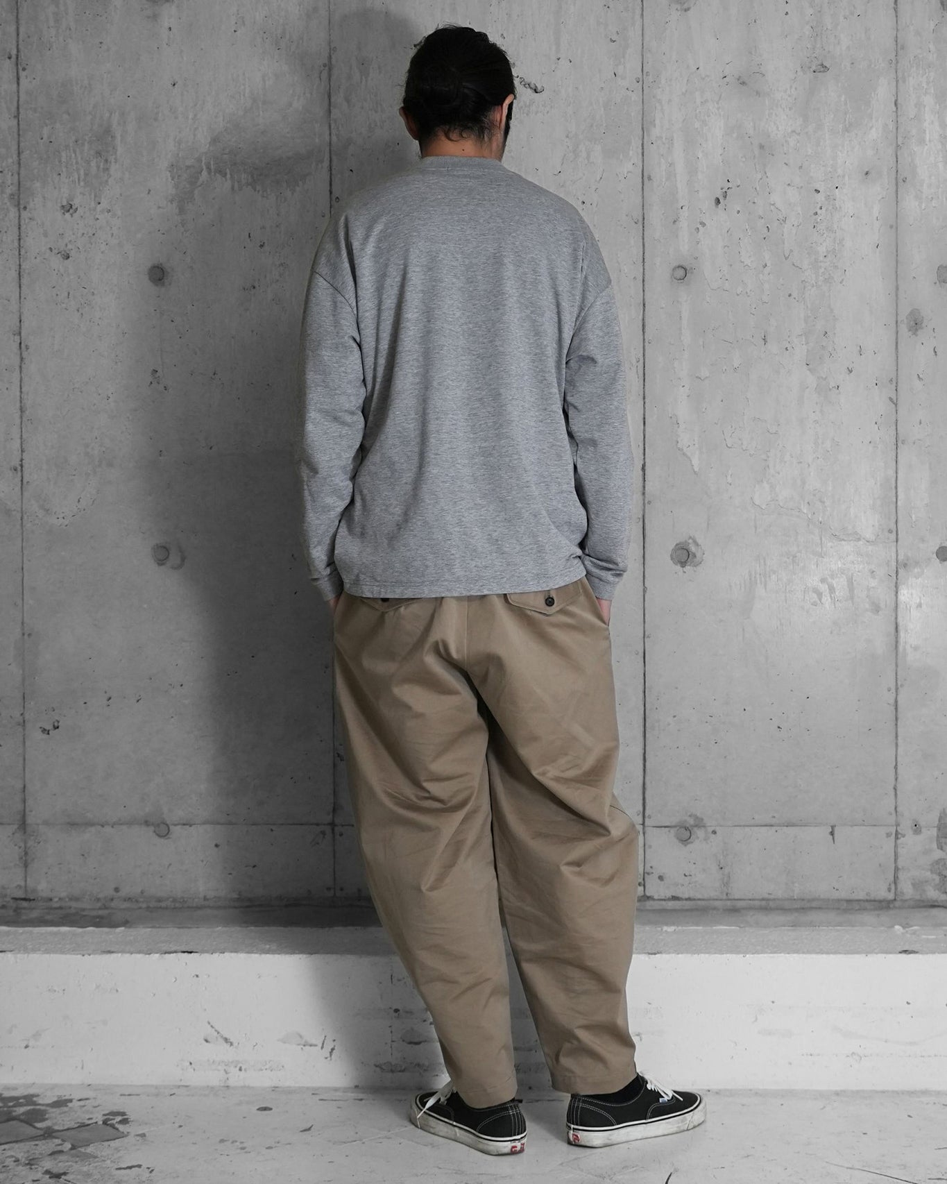 CURVED LINE TROUSERS