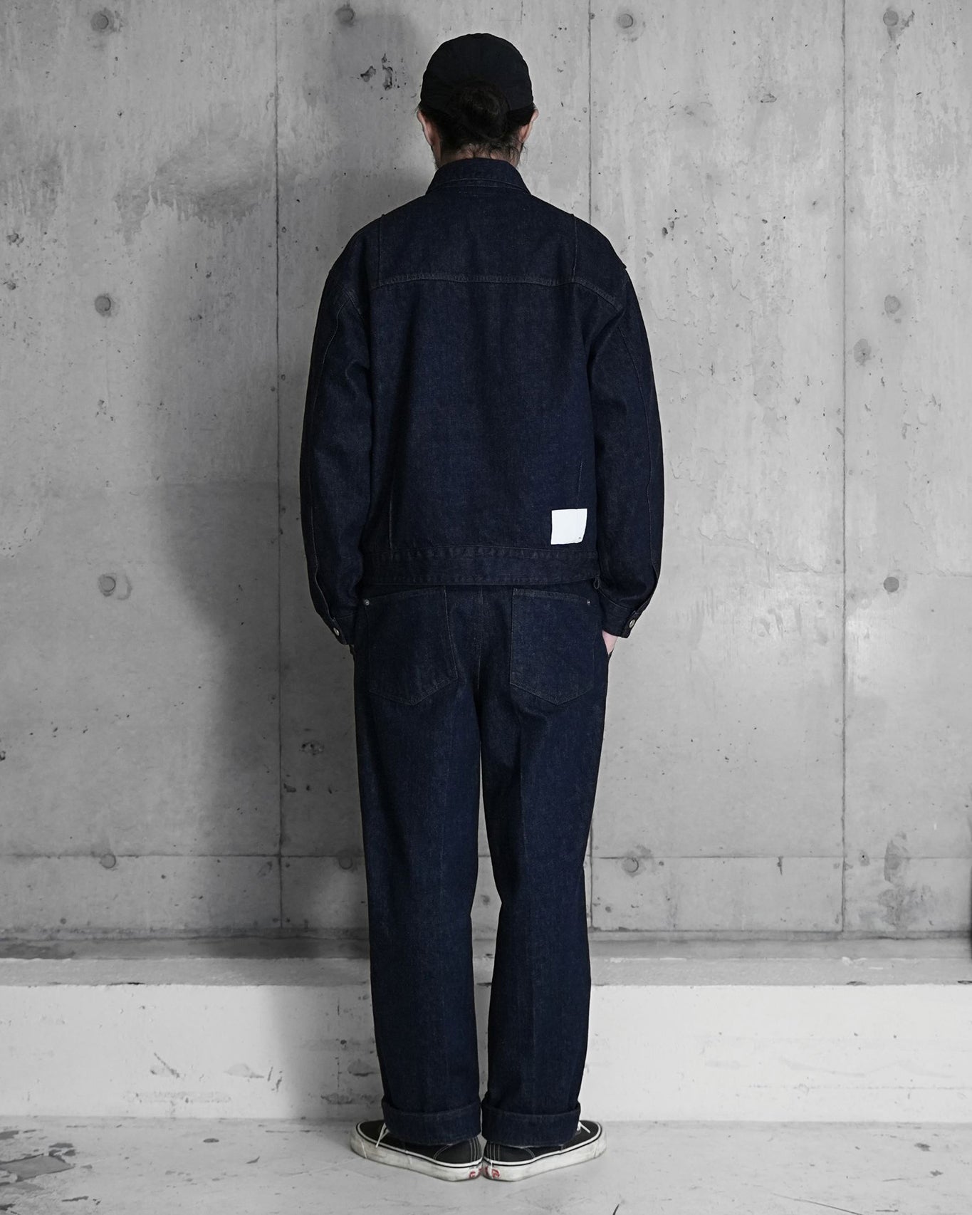 PIN TUCK DENIM JACKET