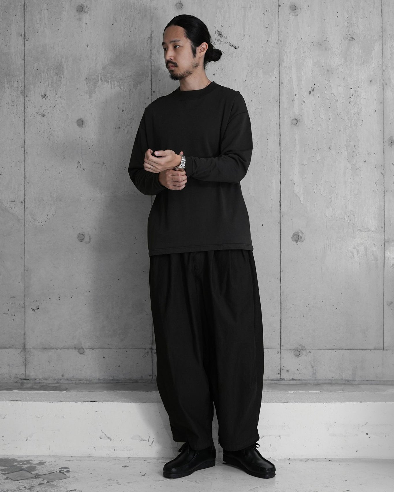 HIGH NECK LONG SLEEVE T / OVERDYED C/W LOOP BACK