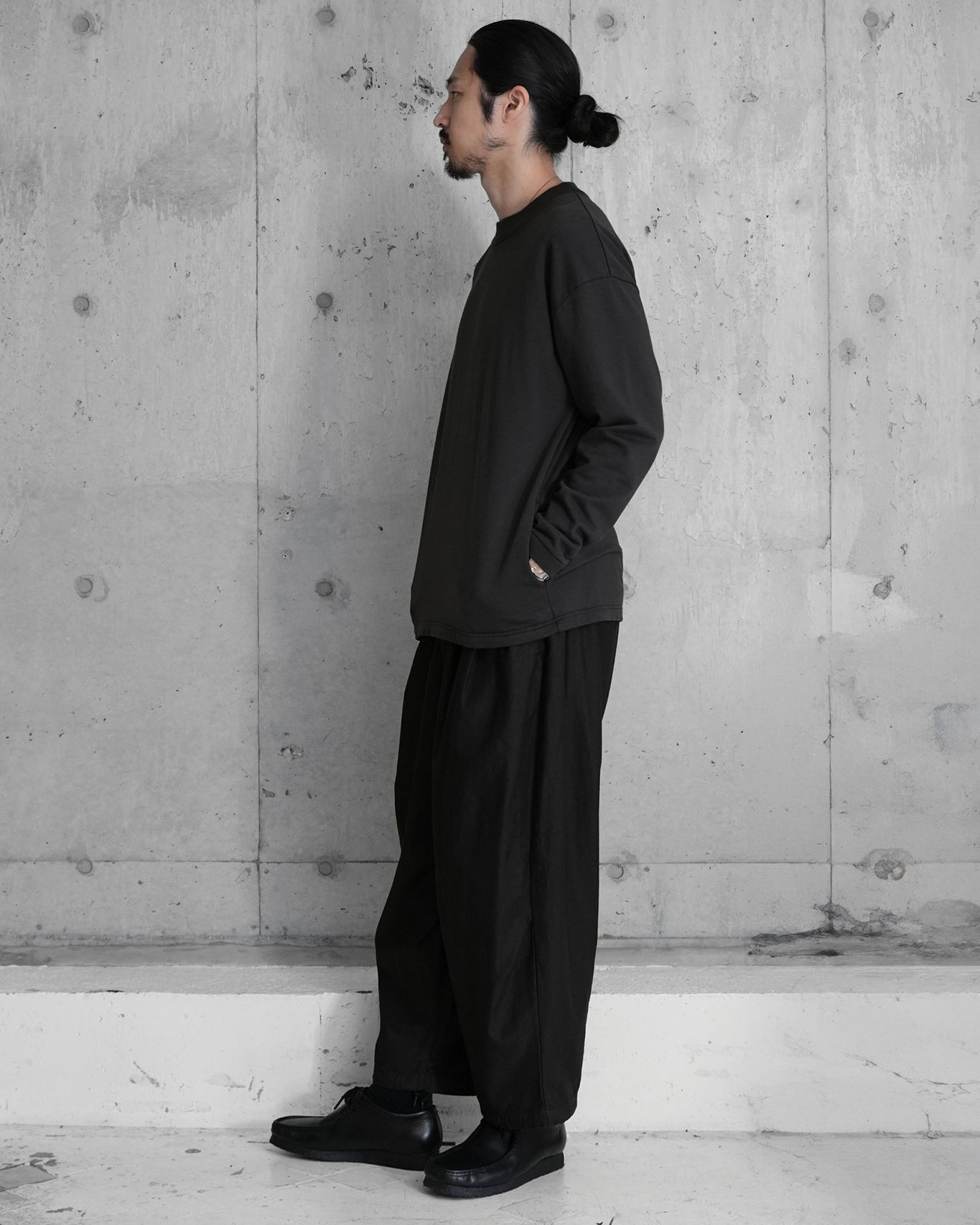 HIGH NECK LONG SLEEVE T / OVERDYED C/W LOOP BACK