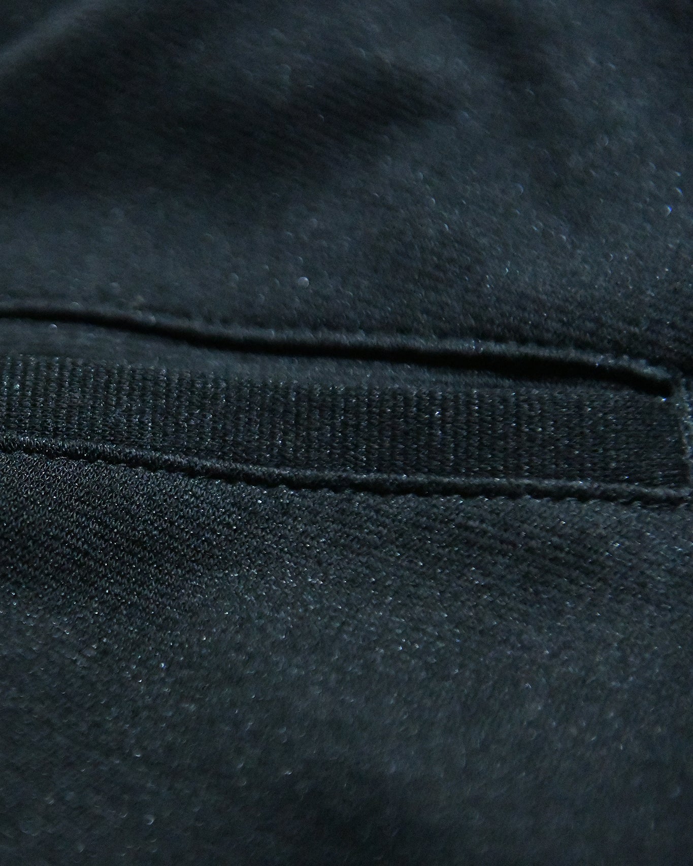 OUT OF PLACE TROUSERS / BLACK