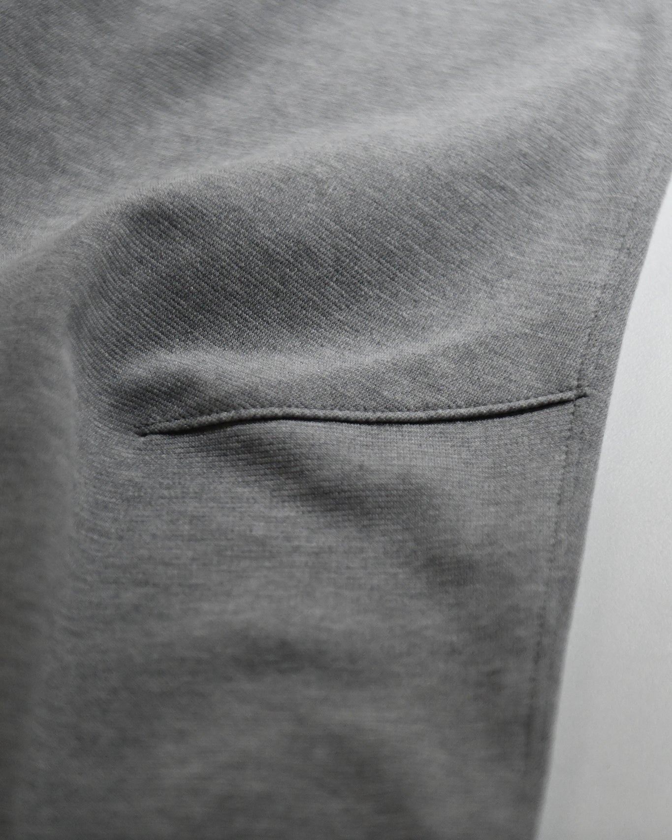 OUT OF PLACE TROUSERS / GREY MARL