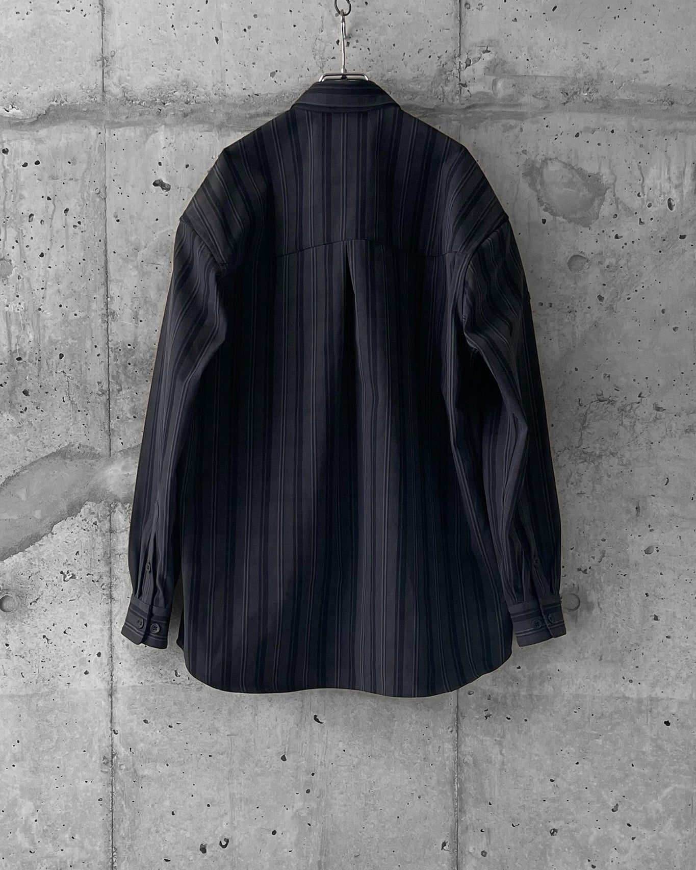 OVERSIZE SHIRT JACKET / HIDDEN CHECK