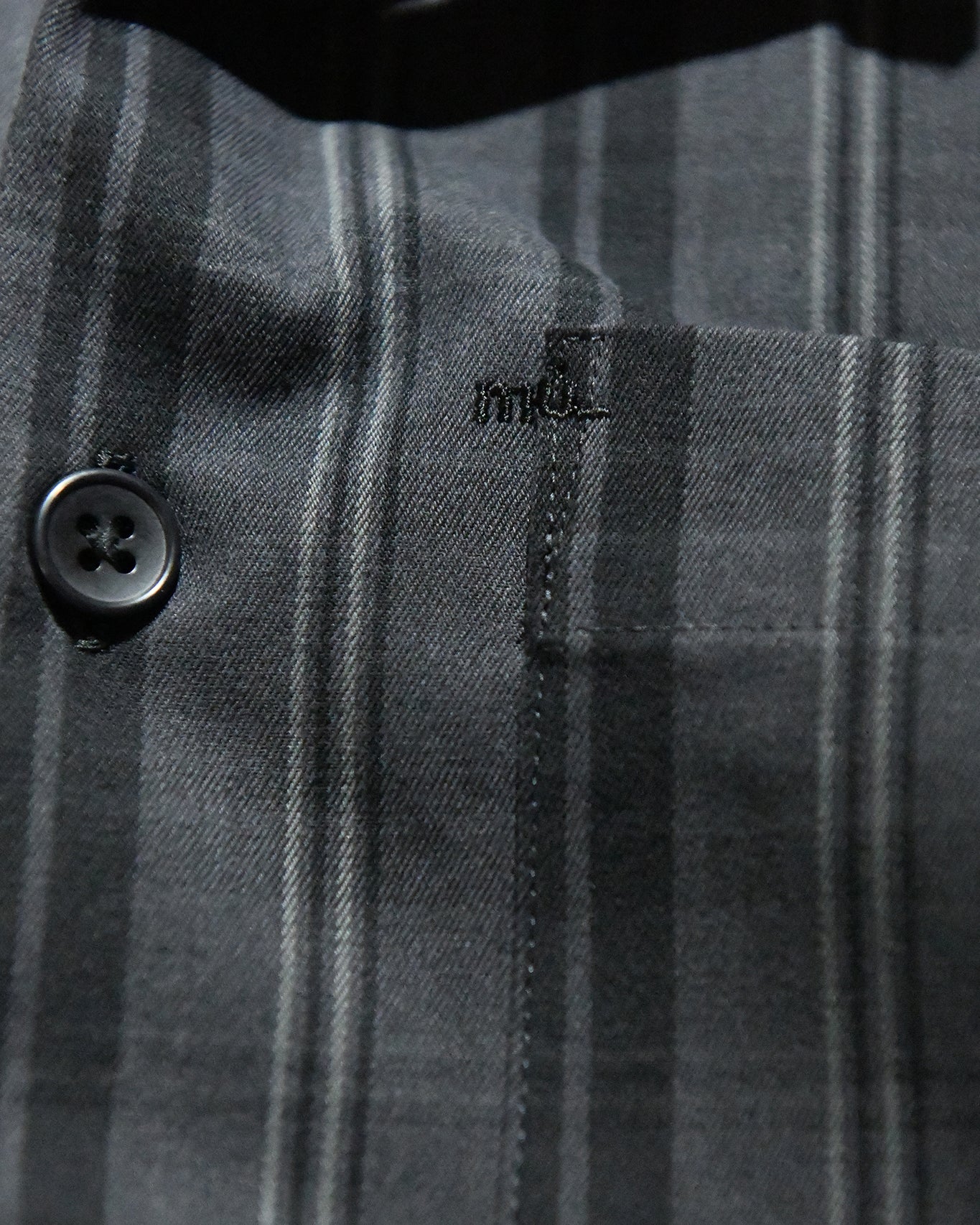 OVERSIZE SHIRT JACKET / HIDDEN CHECK