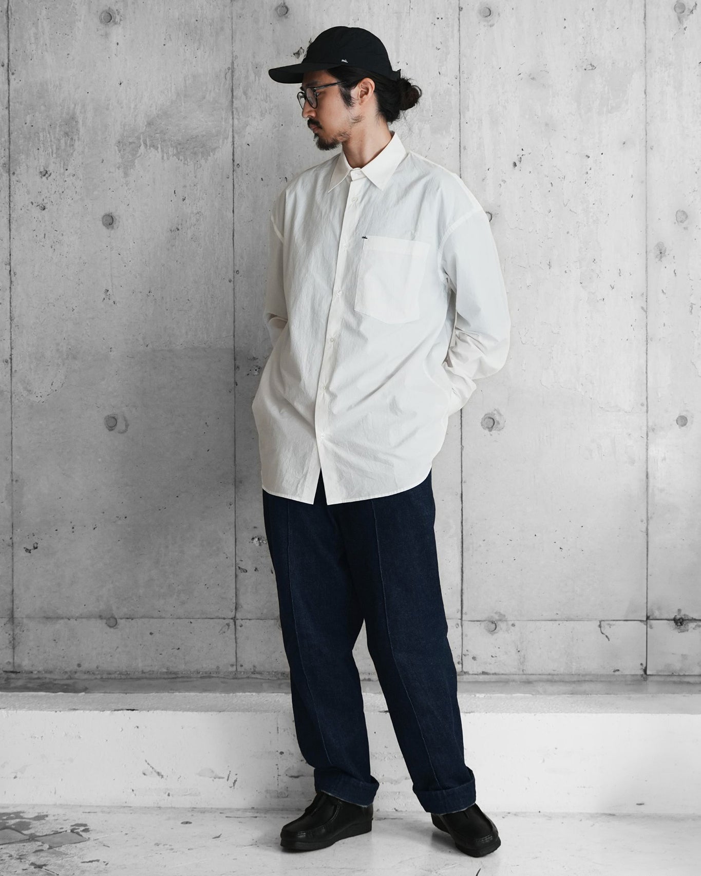 PIN TUCK DENIM TROUSERS