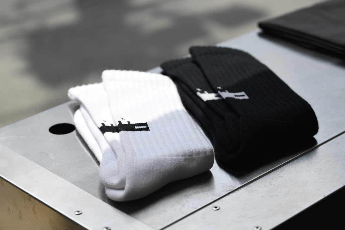 logo socks