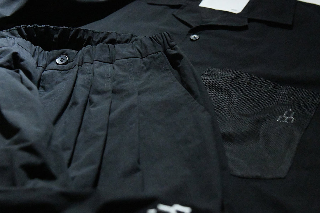 OVERSIZE SHORT SLEEVE SHIRT / STAIR PLEATS SHORT TROUSERS発売のお知らせ