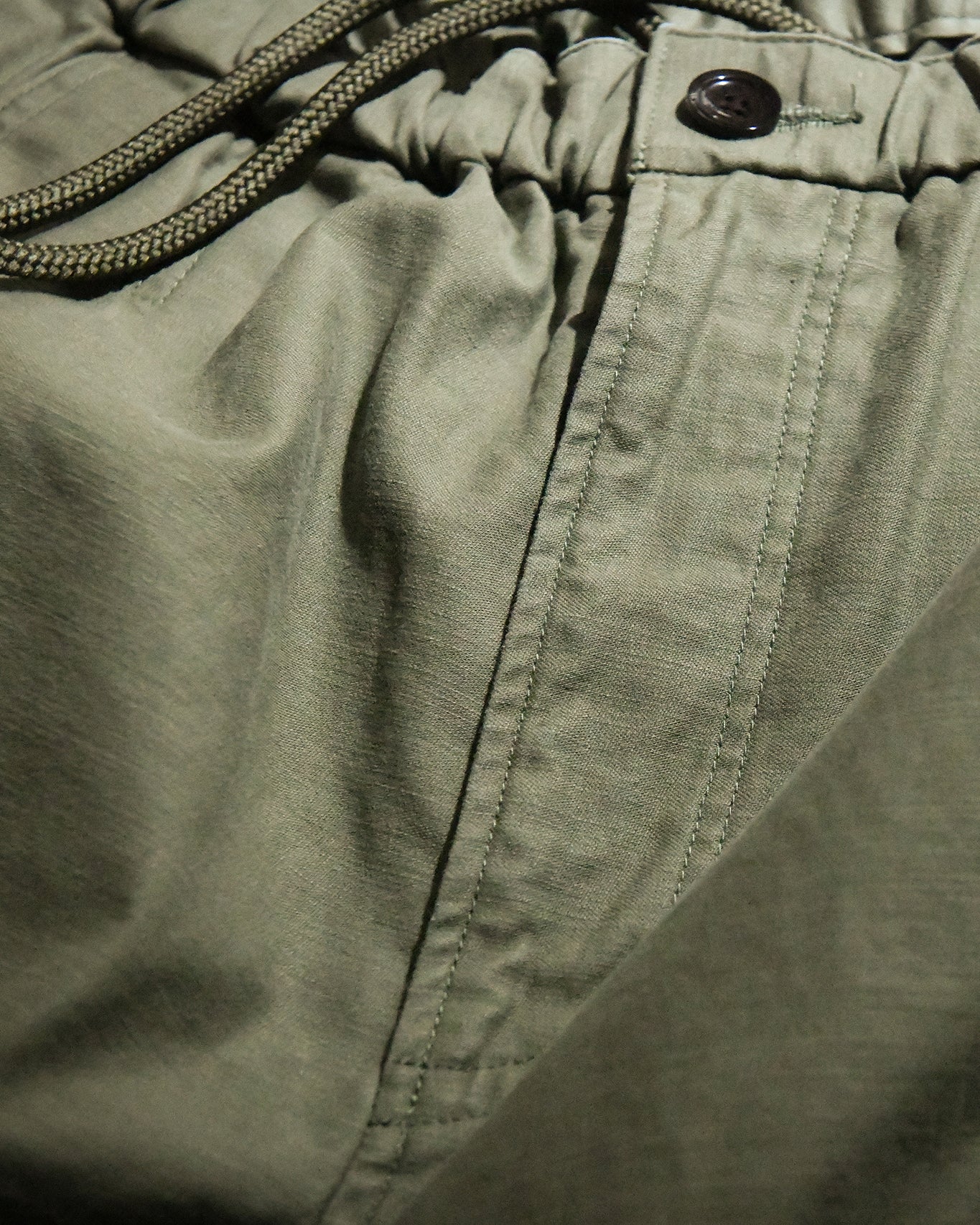 PLEATED CARGO TROUSERS / PISTACHIO GREEN