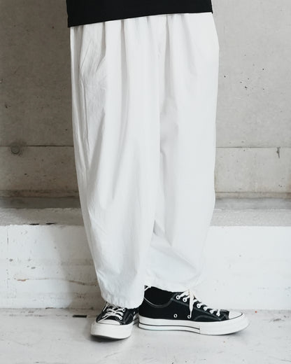 CLOWN PANTS / WHITE