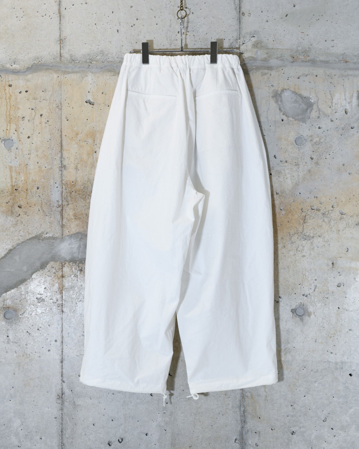 CLOWN PANTS / WHITE