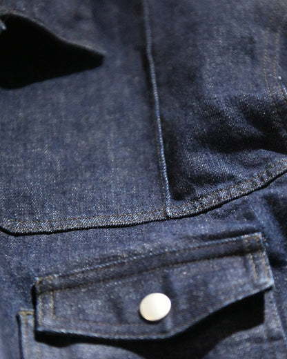 PIN TUCK DENIM JACKET