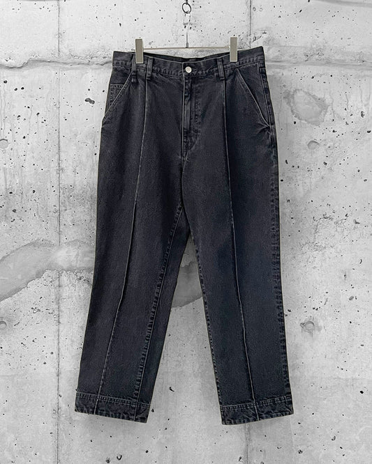 GRAYSCALE PIN TUCK DENIM TROUSERS