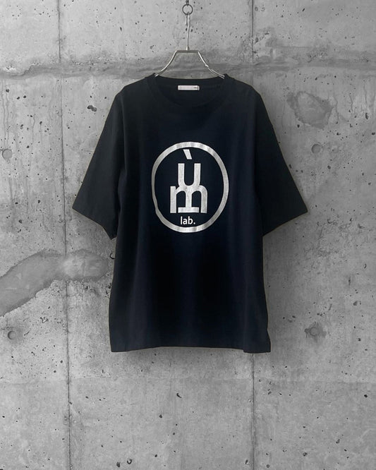 GREYSCALE CRACKING LOGO T / mù_lab.#003