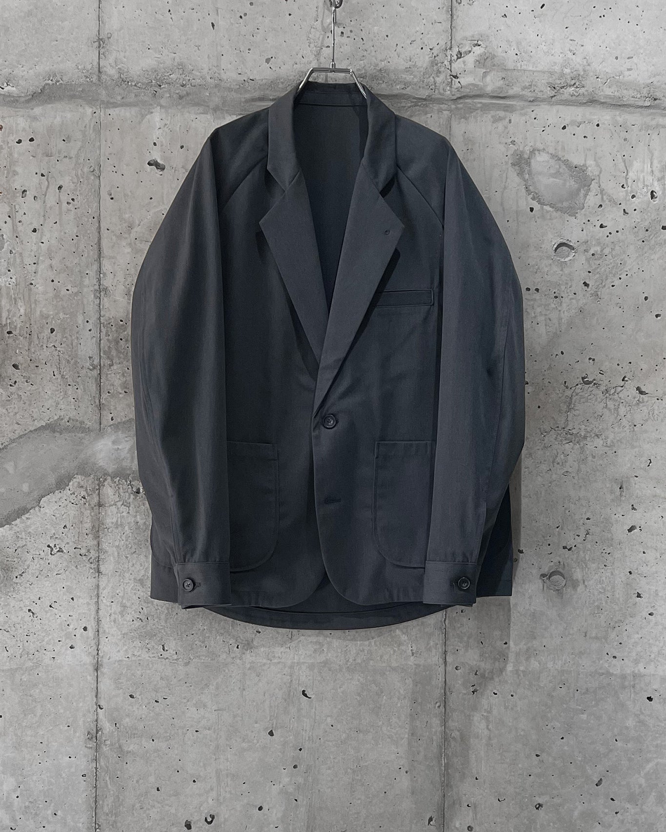 ROUND HEM JACKET