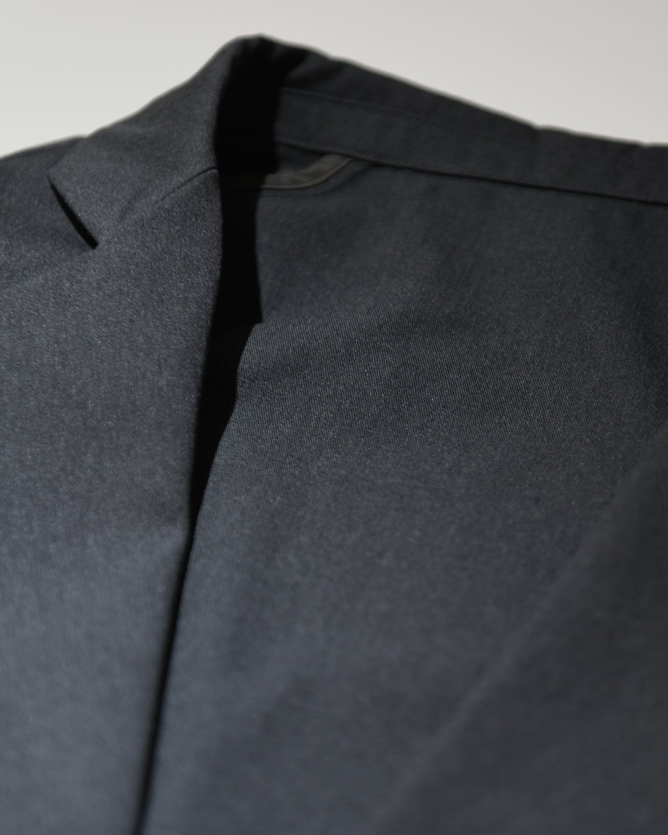 ROUND HEM JACKET