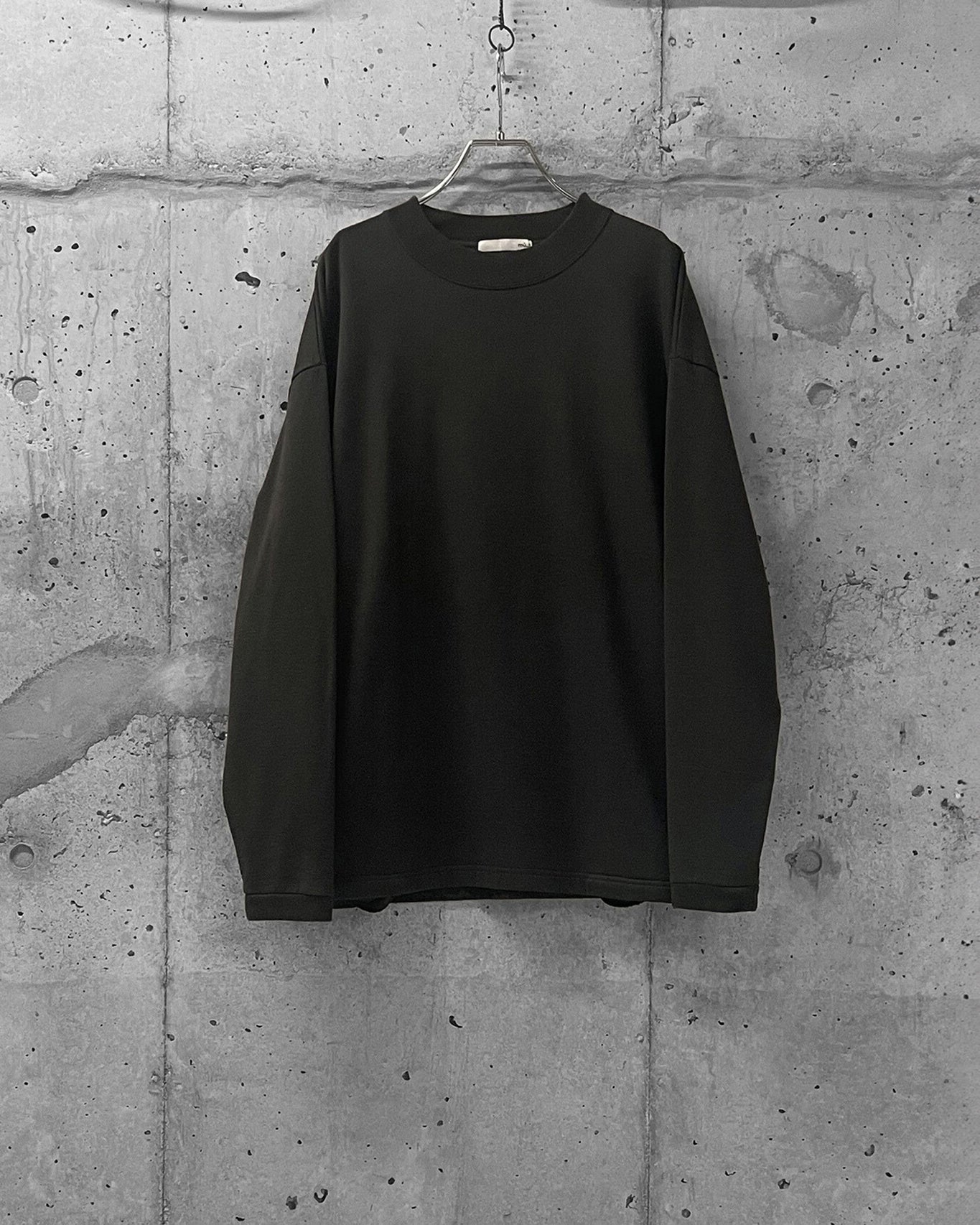 HIGH NECK LONG SLEEVE T / OVERDYED C/W LOOP BACK