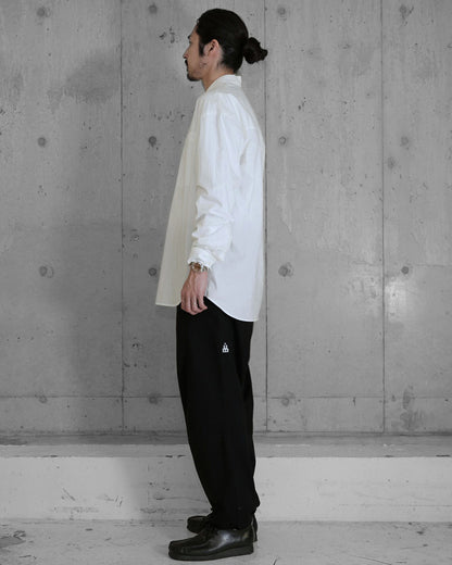 OUT OF PLACE TROUSERS / BLACK
