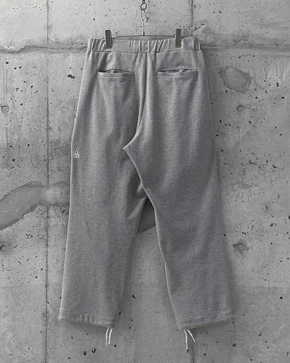 OUT OF PLACE TROUSERS / GREY MARL