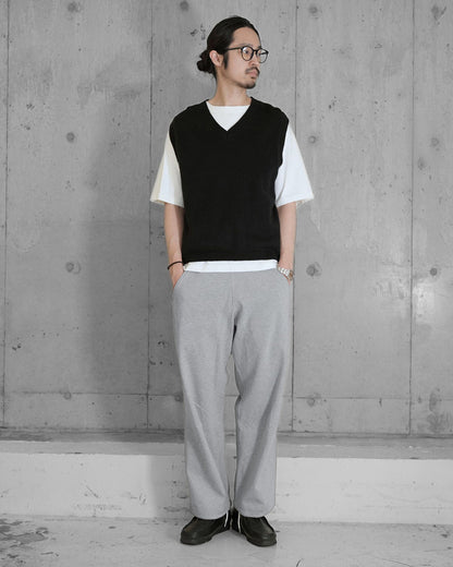 OUT OF PLACE TROUSERS / GREY MARL