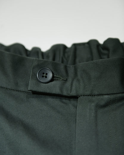 OUTSIDE PLEATED TROUSERS