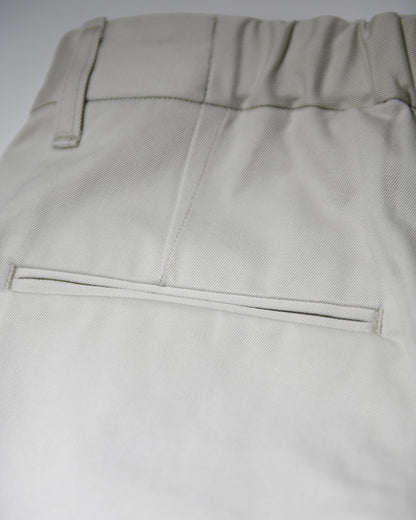 OUTSIDE PLEATED TROUSERS