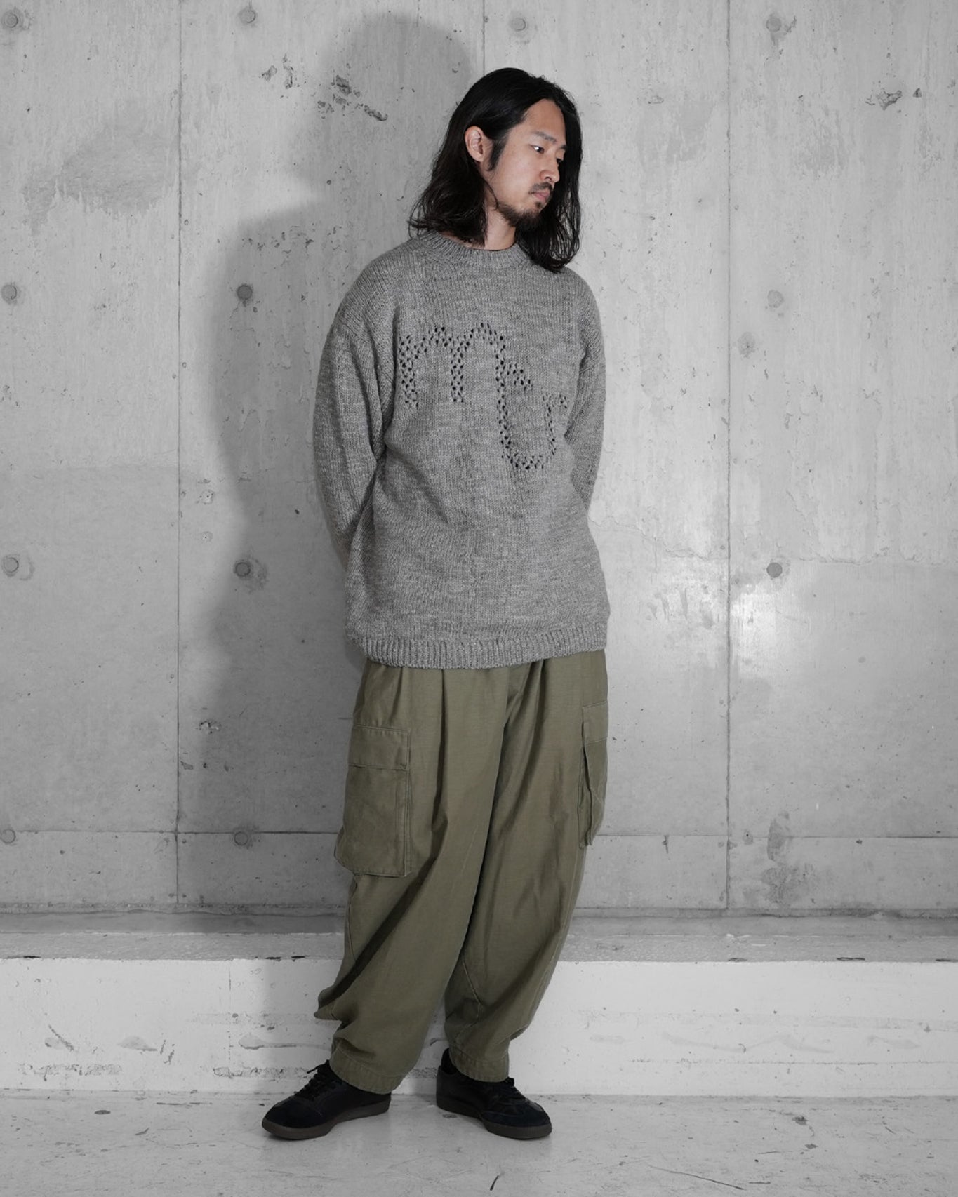 SLUB YARN MESH LOGO KNIT | Elegant oversized knit for adults | mù_