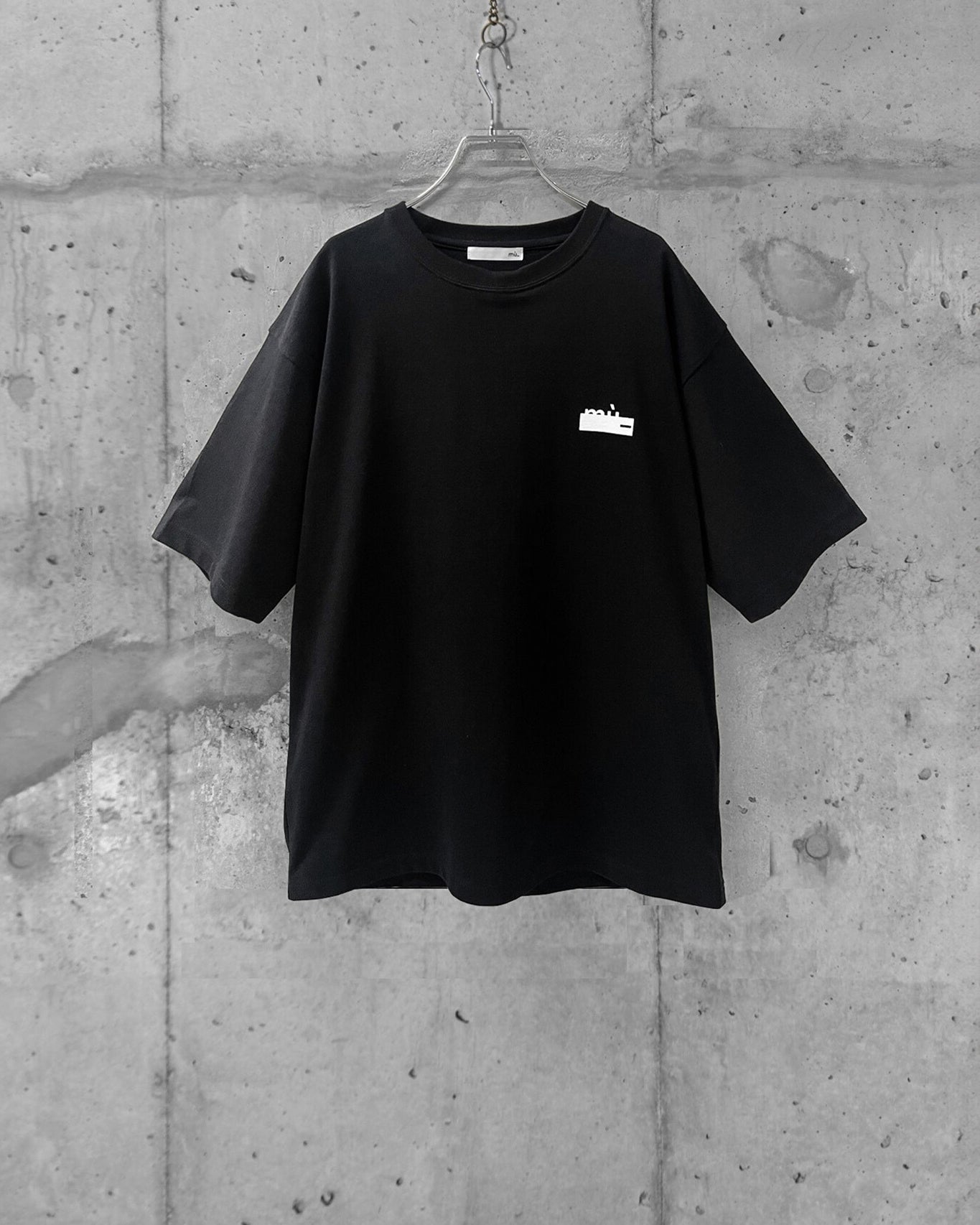 SHORT SLEEVE PRINT TEE / BLACK