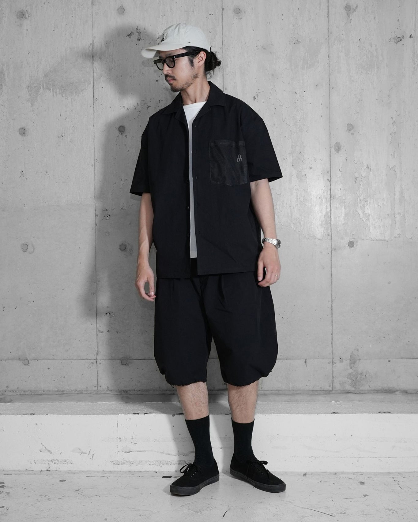 OVERSIZE SHORT SLEEVE SHIRT / BLACK