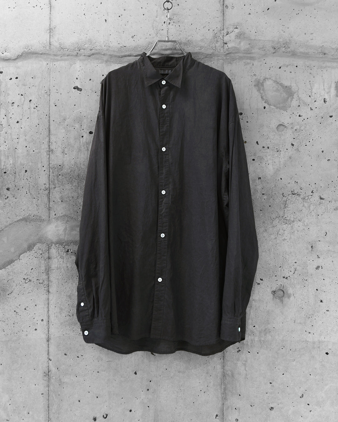 BOTCHED DYE WING COLLAR SHIRT
