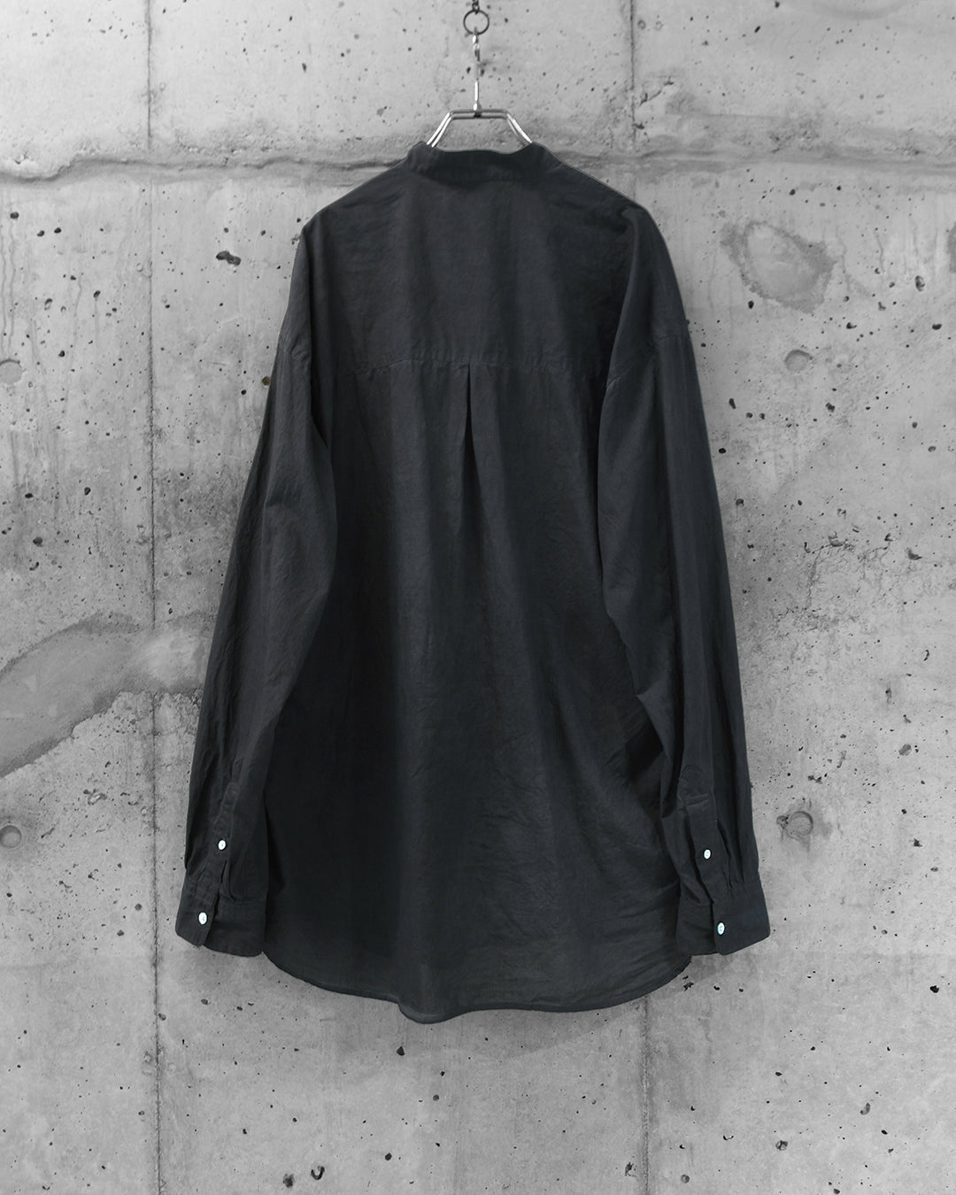 BOTCHED DYE WING COLLAR SHIRT