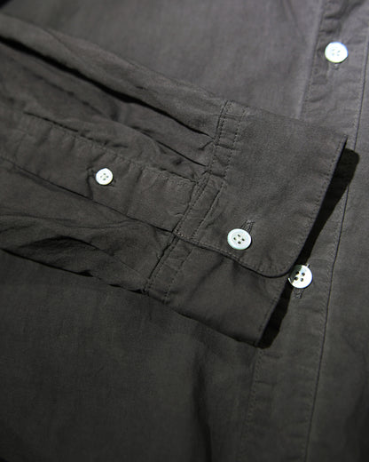 BOTCHED DYE WING COLLAR SHIRT