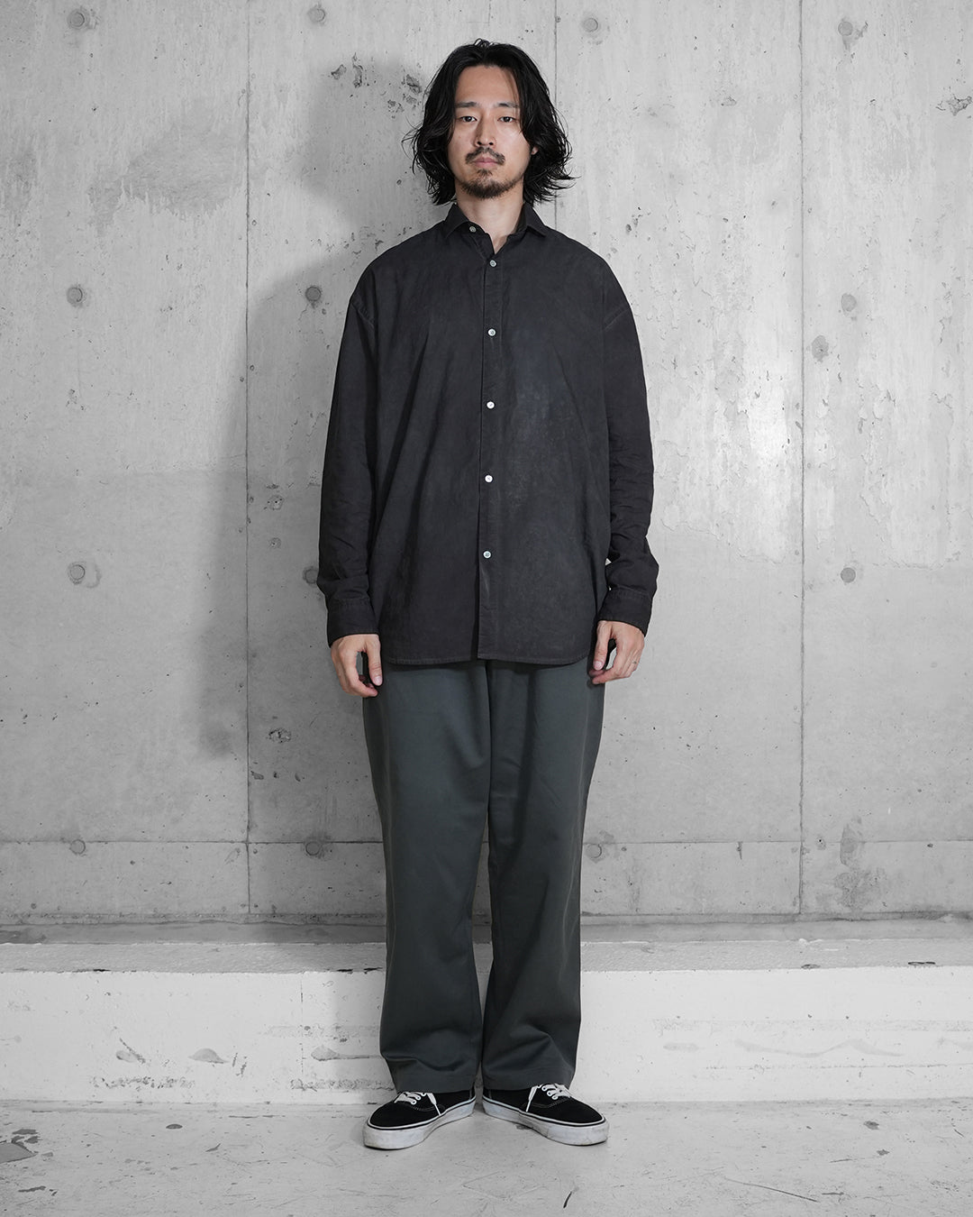 BOTCHED DYE WING COLLAR SHIRT